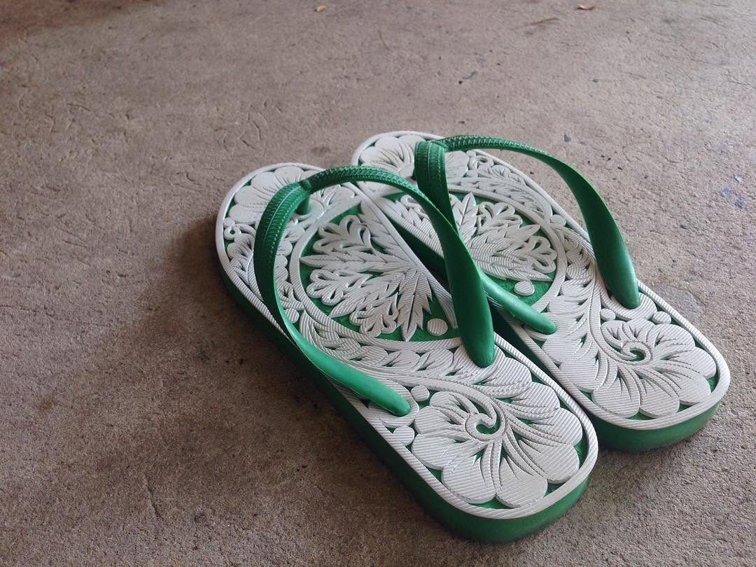 Finished flip-flop detail